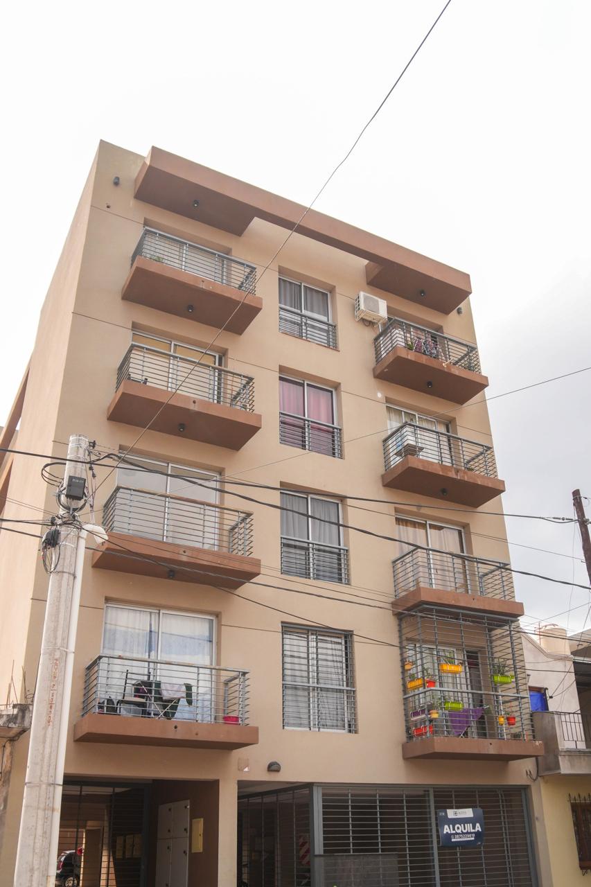 Balcarce 2320